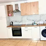 Cocon Equipe Avec Jardin Au Centre-ville *