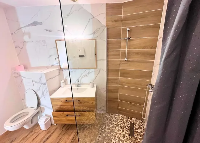 Casa vacanze Cocon équipé Avec Jardin Au Centre-ville *